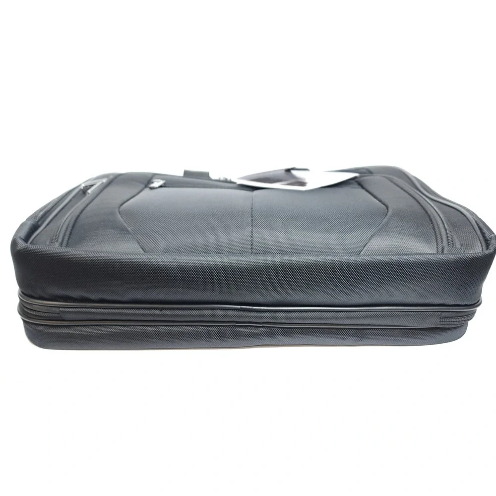 Samsonite Checkpoint Friendly Computer Soft Brief Case 17.3